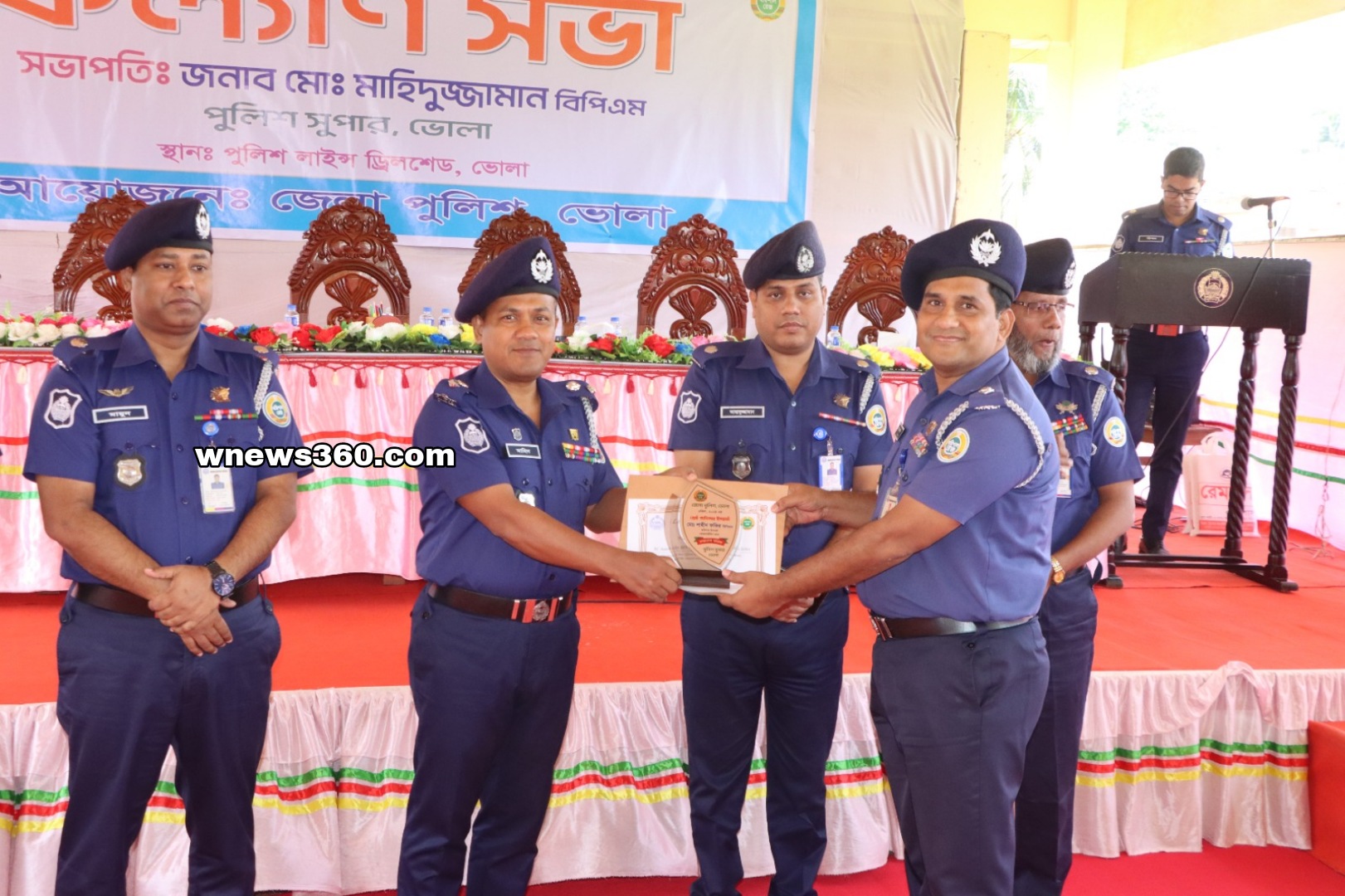 Picsart_24-05-07_19-06-14-140.jpg